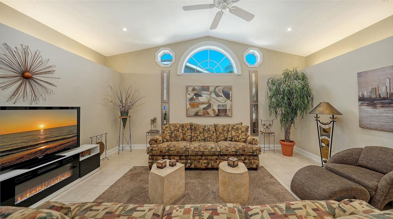 7975 Monticello Lane, Sarasota, FL 34243 Photo