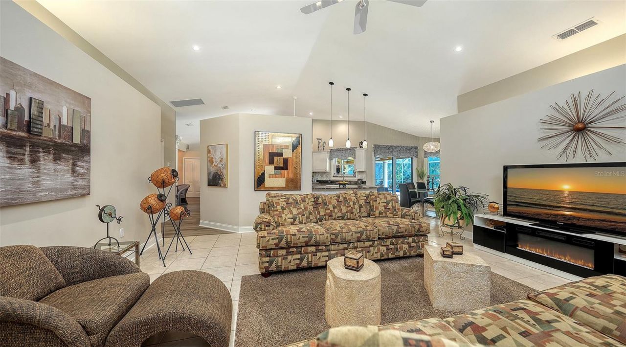7975 Monticello Lane, Sarasota, FL 34243 Photo