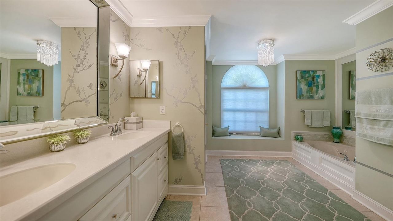 7975 Monticello Lane, Sarasota, FL 34243 Photo