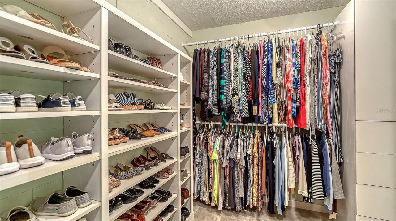7975 Monticello Lane, Sarasota, FL 34243 Photo