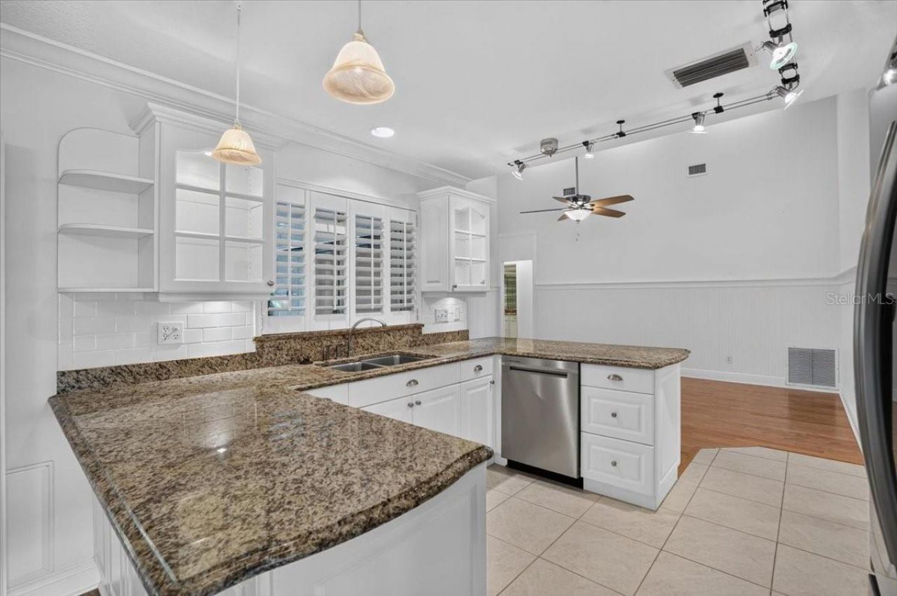7604 19th Avenue Drive W, Bradenton, FL 34209 Photo
