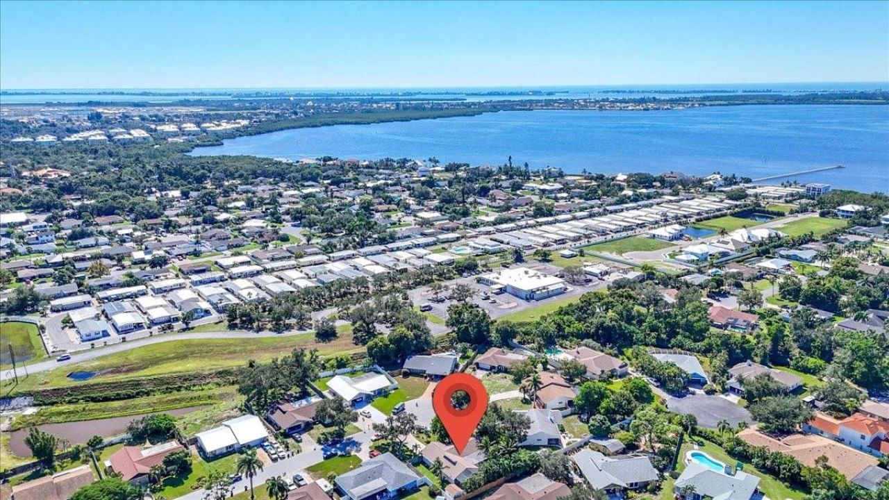 7604 19th Avenue Drive W, Bradenton, FL 34209 Photo