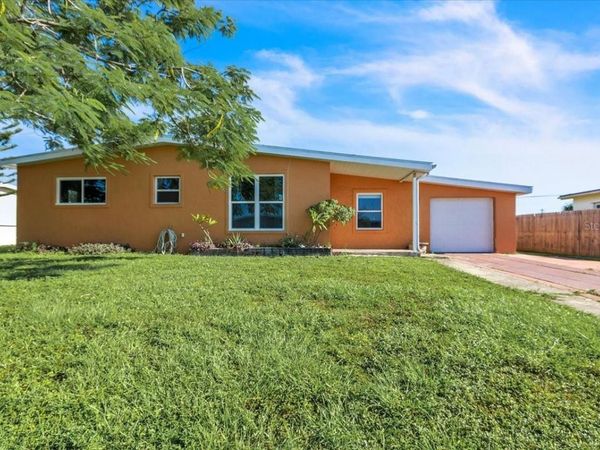 22127 FELTON AVENUE , PORT CHARLOTTE, FL 33952