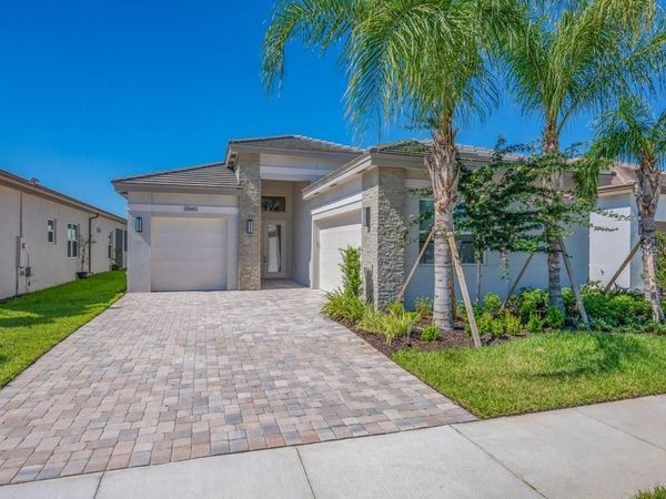 32643 NEROLI STREET , WESLEY CHAPEL, FL 33543