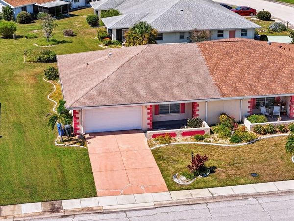 303 GREEN MANOR DRIVE , SUN CITY CENTER, FL 33573