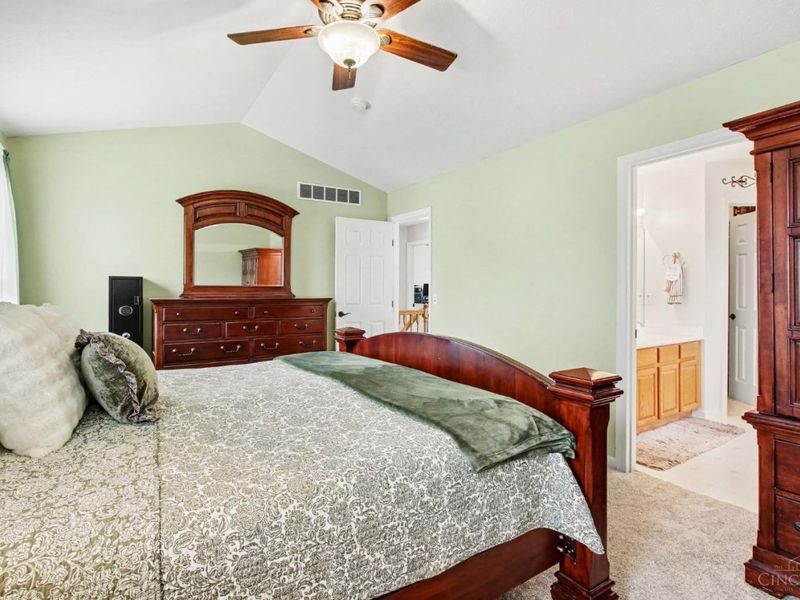 5210 Woodtop Drive, Goshen Township, OH 45140 Photo 15