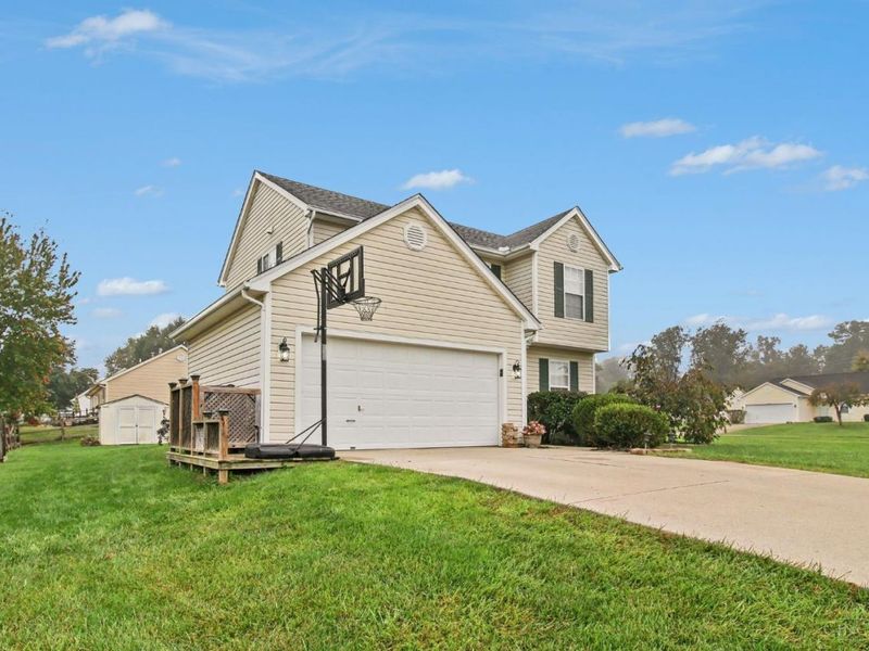 5210 Woodtop Drive, Goshen Township, OH 45140 Photo 2
