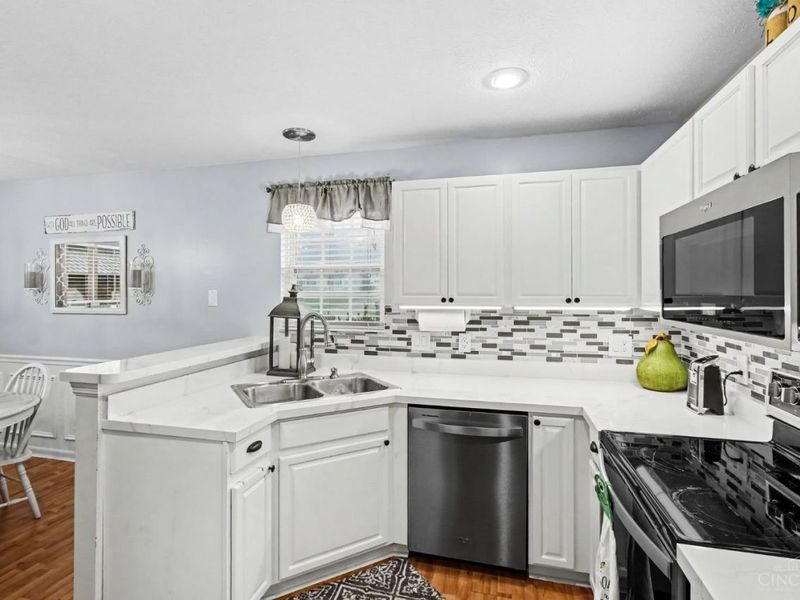 5210 Woodtop Drive, Goshen Township, OH 45140 Photo 7