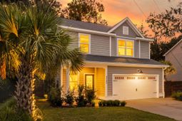 4989 Alpha Street photo 4