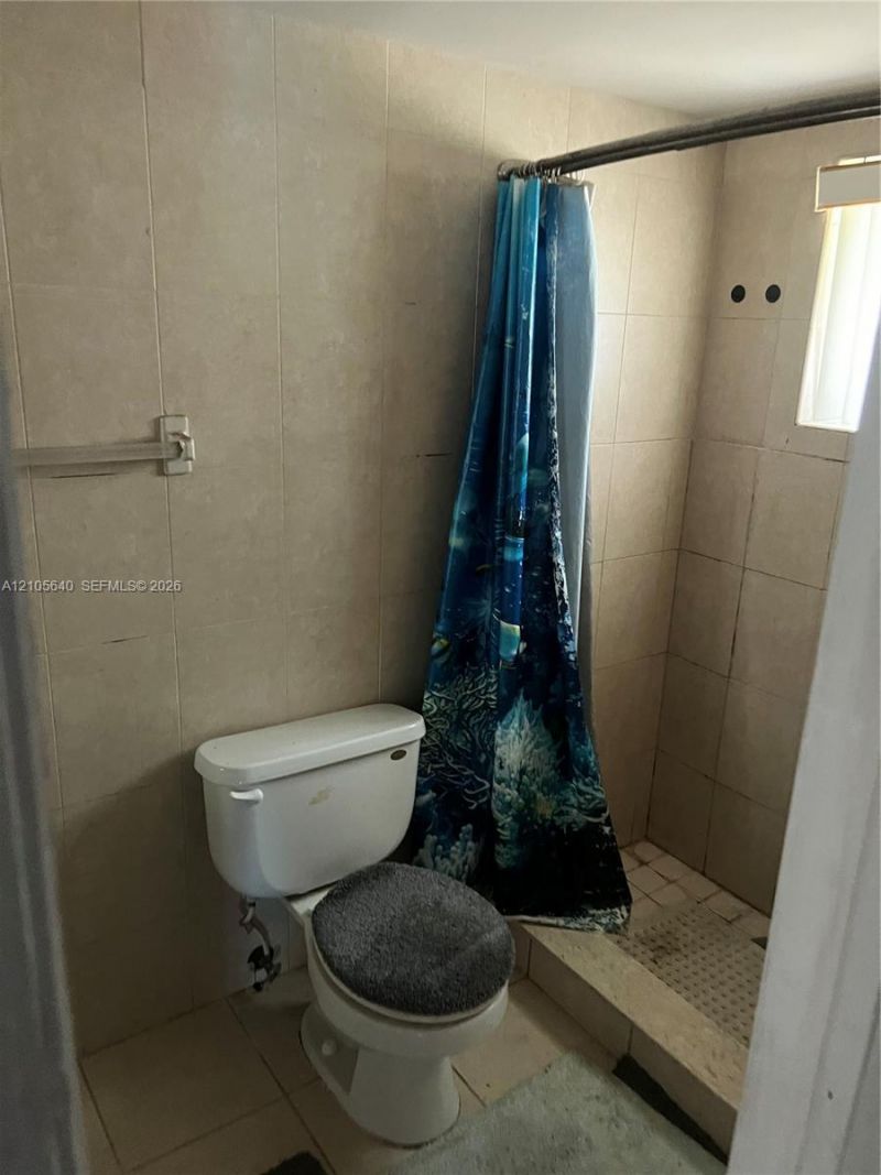 3700 NW 25th St, Lauderdale Lakes, FL 33311 Photo