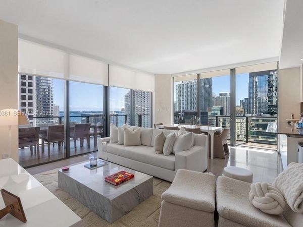 68 SE 6th St , Unit 1701, Miami, FL 33131