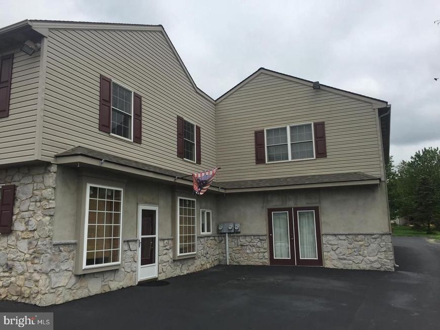 3315 E Lincoln Highway E, Paradise, PA 17562 Main Photo