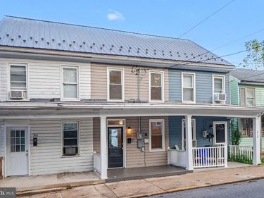 313 E BURD STREET, SHIPPENSBURG, PA 17257