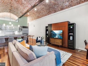 105 S 12TH STREET, Unit 401, PHILADELPHIA, PA 19107