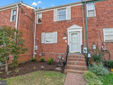 14 ANCELL STREET, ALEXANDRIA, VA 22305