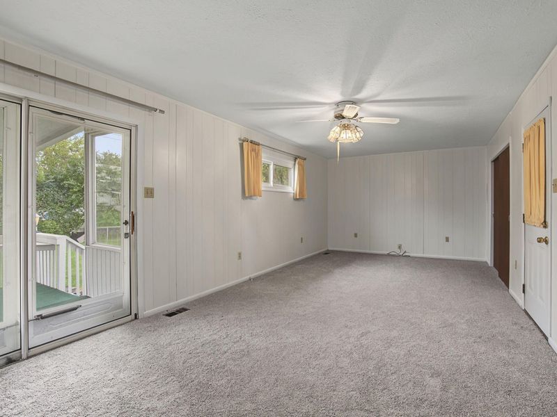 109 Delcourt Drive, Springfield, OH 45506 Photo 14