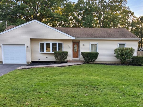 2230 Louis Kossuth Avenue , Ronkonkoma, NY 11779