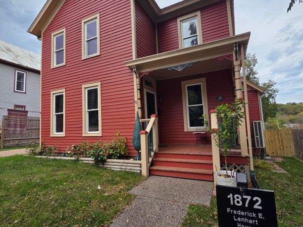 203 Park Avenue, GALENA, IL 61036