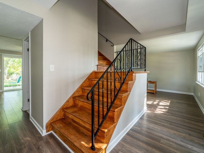 7616 Harshmanville Road, Huber Heights, OH 45424 Photo 4