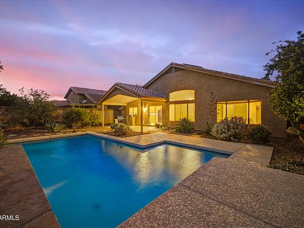 147 E PALO BLANCO Way, Gilbert, AZ 85296