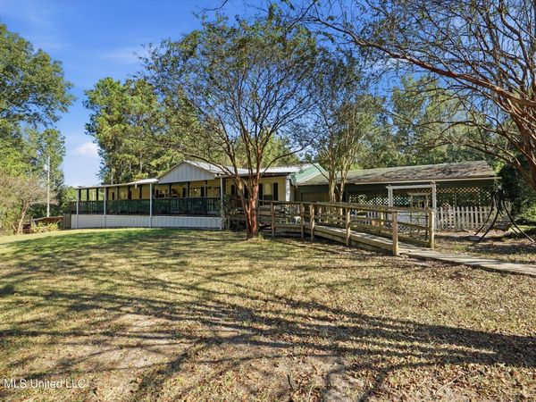 1896 Rosebud School Road, Walnut Grove, MS 39189