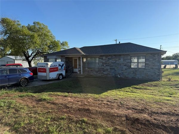 507 N Sharon Street, Tecumseh, OK 74873