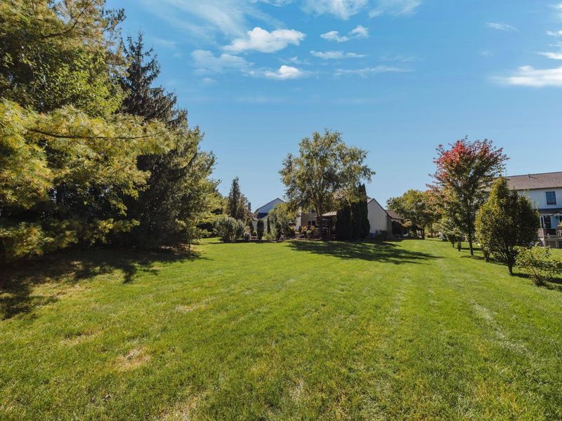 781 Blackthorn Way , Delaware, OH 43015 Photo 2