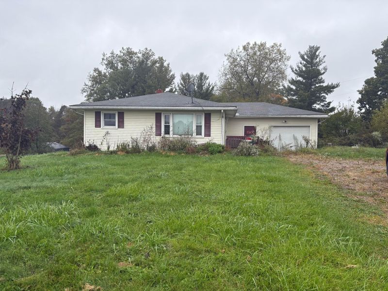 5796 Township Road , Unit 1, Fredericktown, OH 43019 Photo 1