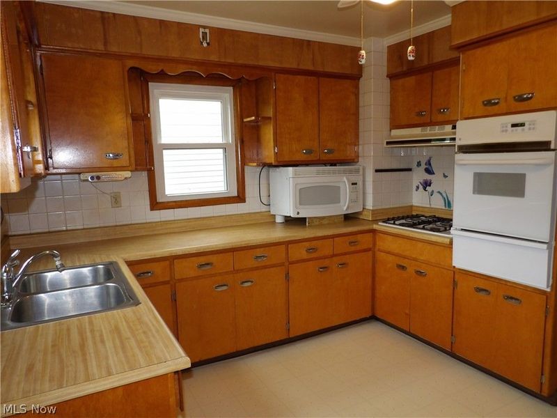 4619 Highland Avenue, Shadyside, OH 43947 Photo 13