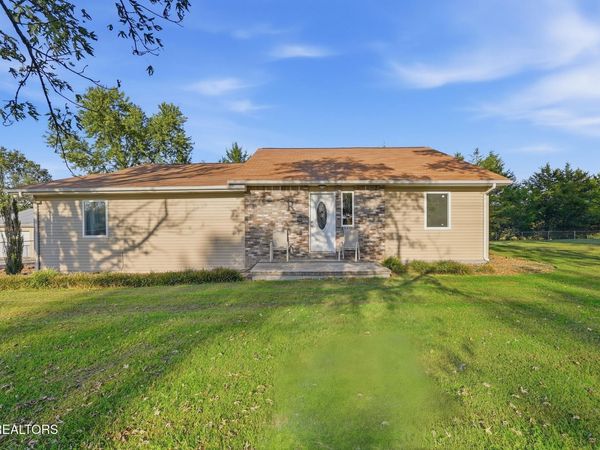 2179 Pippin Rd, Cookeville, TN 38501