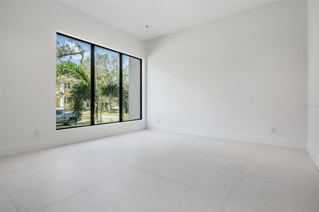 214 S Renellie Drive, Tampa, FL 33609 Photo