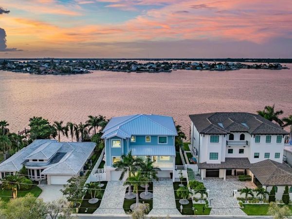 7 PARADISE LANE, TREASURE ISLAND, FL 33706