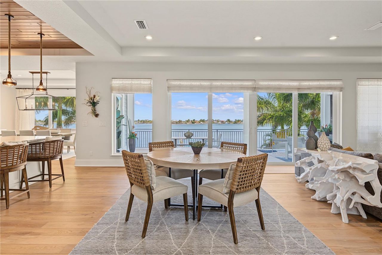 7 Paradise Lane, Treasure Island, FL 33706 Photo