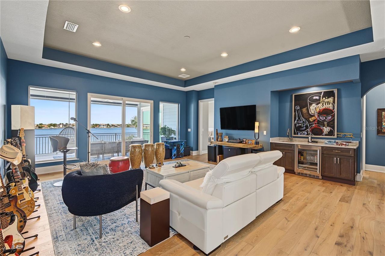 7 Paradise Lane, Treasure Island, FL 33706 Photo