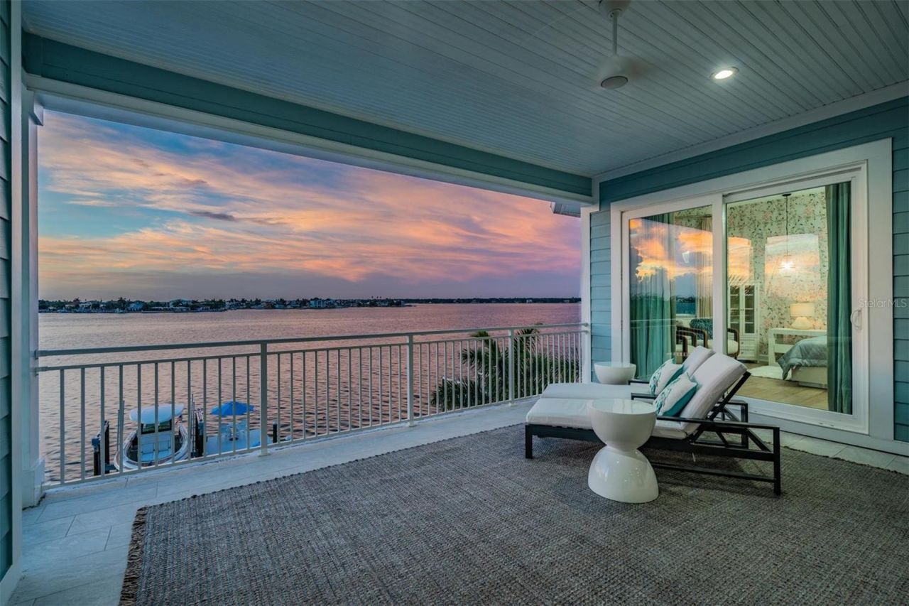 7 Paradise Lane, Treasure Island, FL 33706 Photo