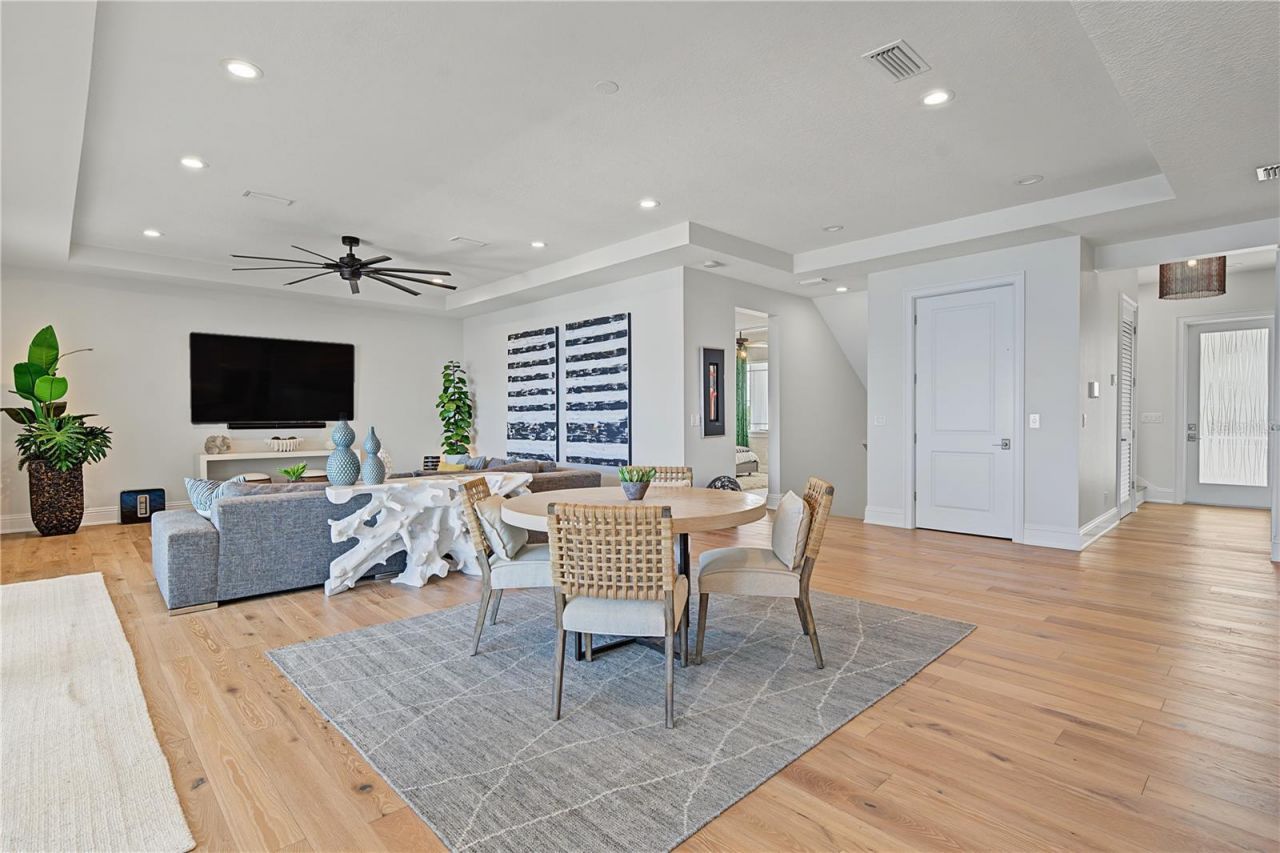 7 Paradise Lane, Treasure Island, FL 33706 Photo