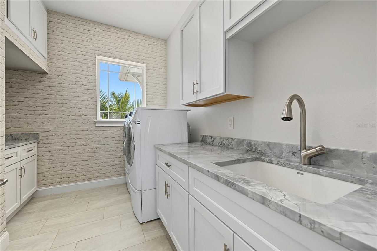 7 Paradise Lane, Treasure Island, FL 33706 Photo