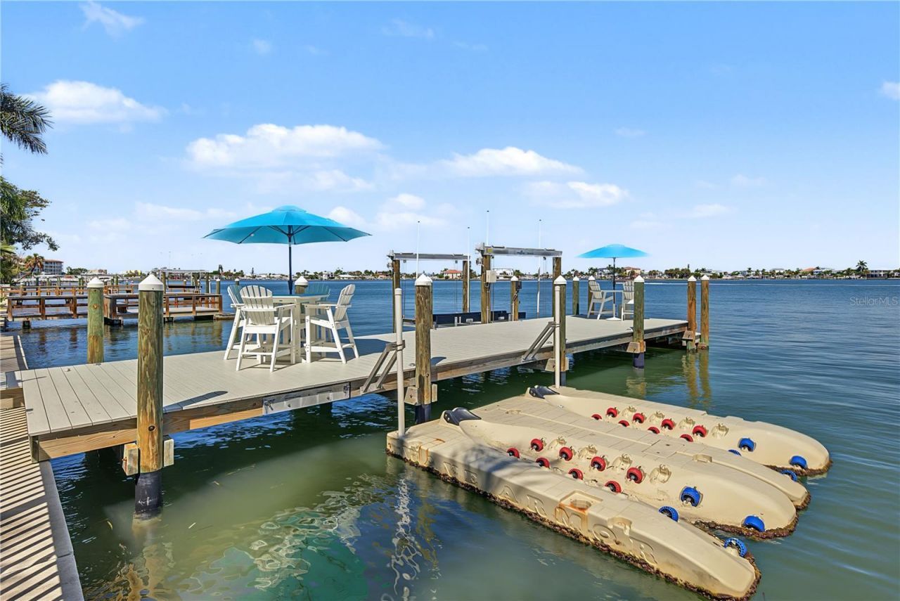 7 Paradise Lane, Treasure Island, FL 33706 Photo
