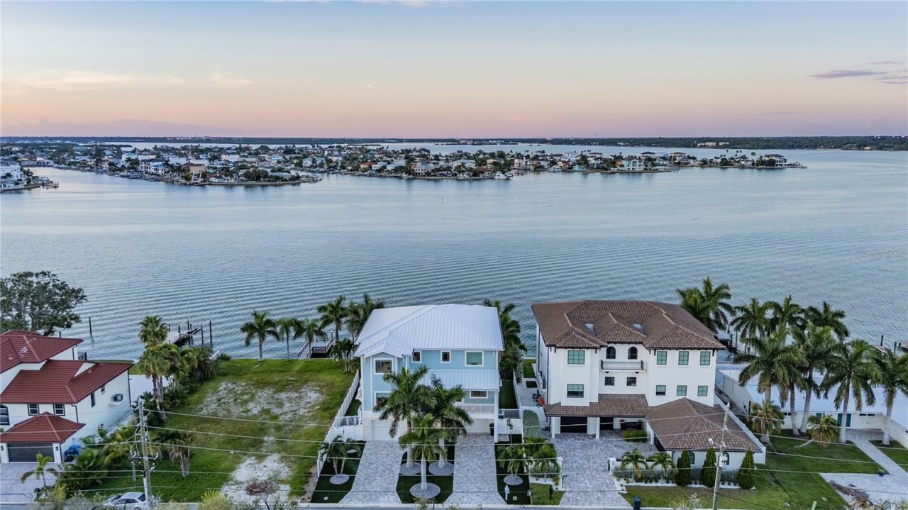 7 Paradise Lane, Treasure Island, FL 33706 Photo