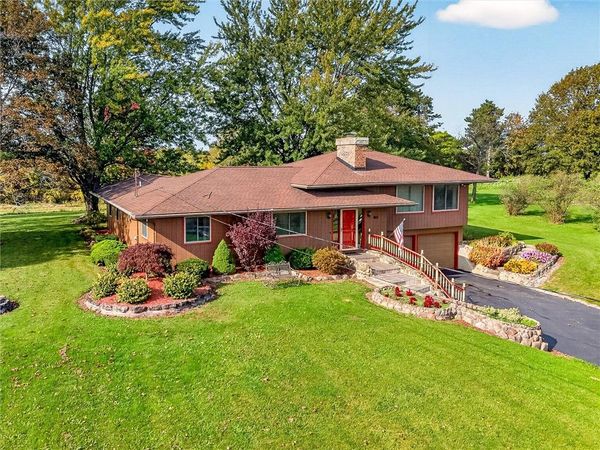 801 Hosmer Road , Churchville, NY 14428