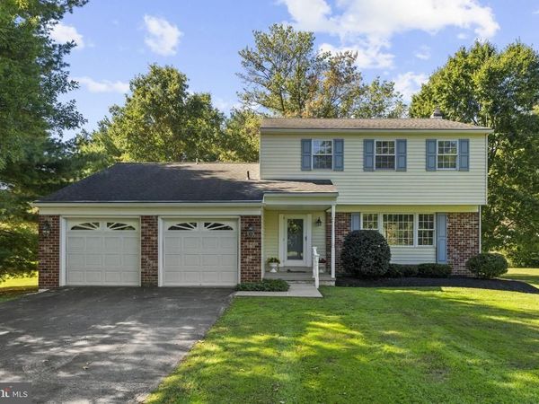 869 LAUREL LANE, HARLEYSVILLE, PA 19438