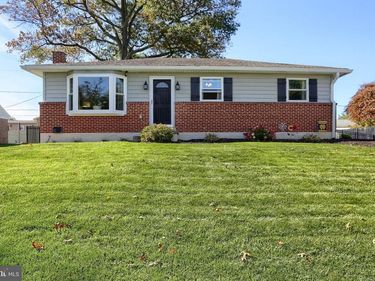 1014 SHERMAN STREET, HARRISBURG, PA 17112