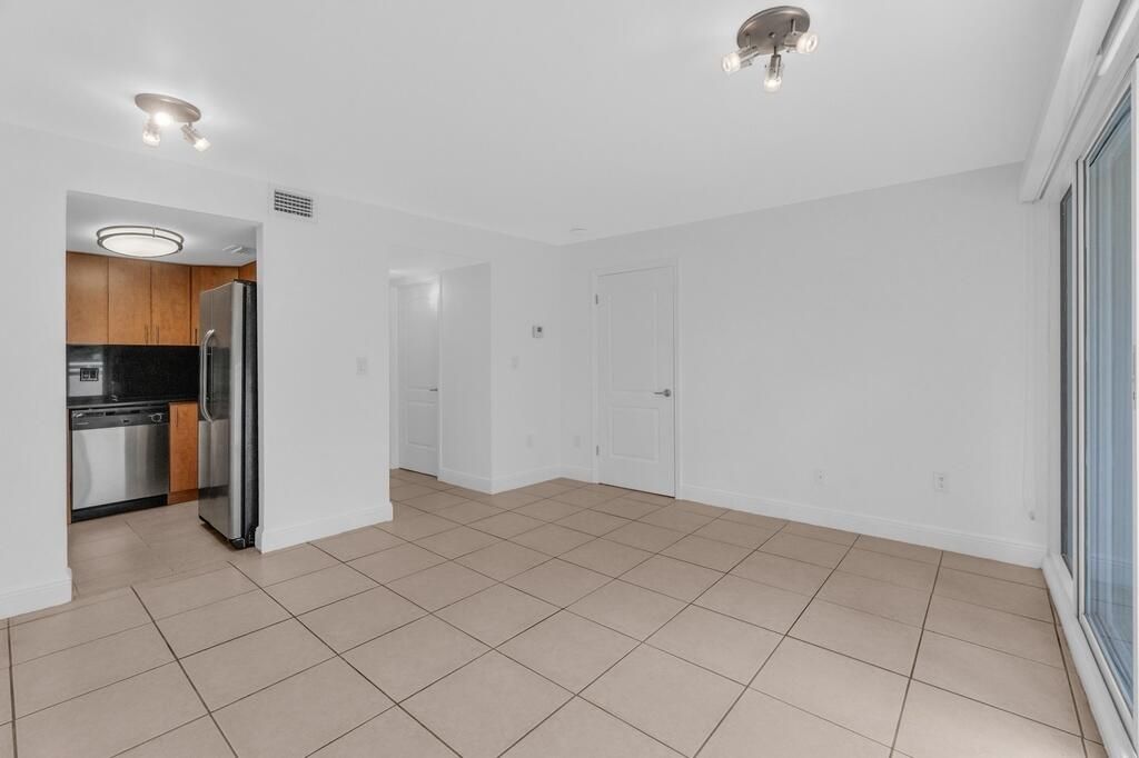 2100 Brickell Avenue, Unit 305, Miami, FL 33129 Photo