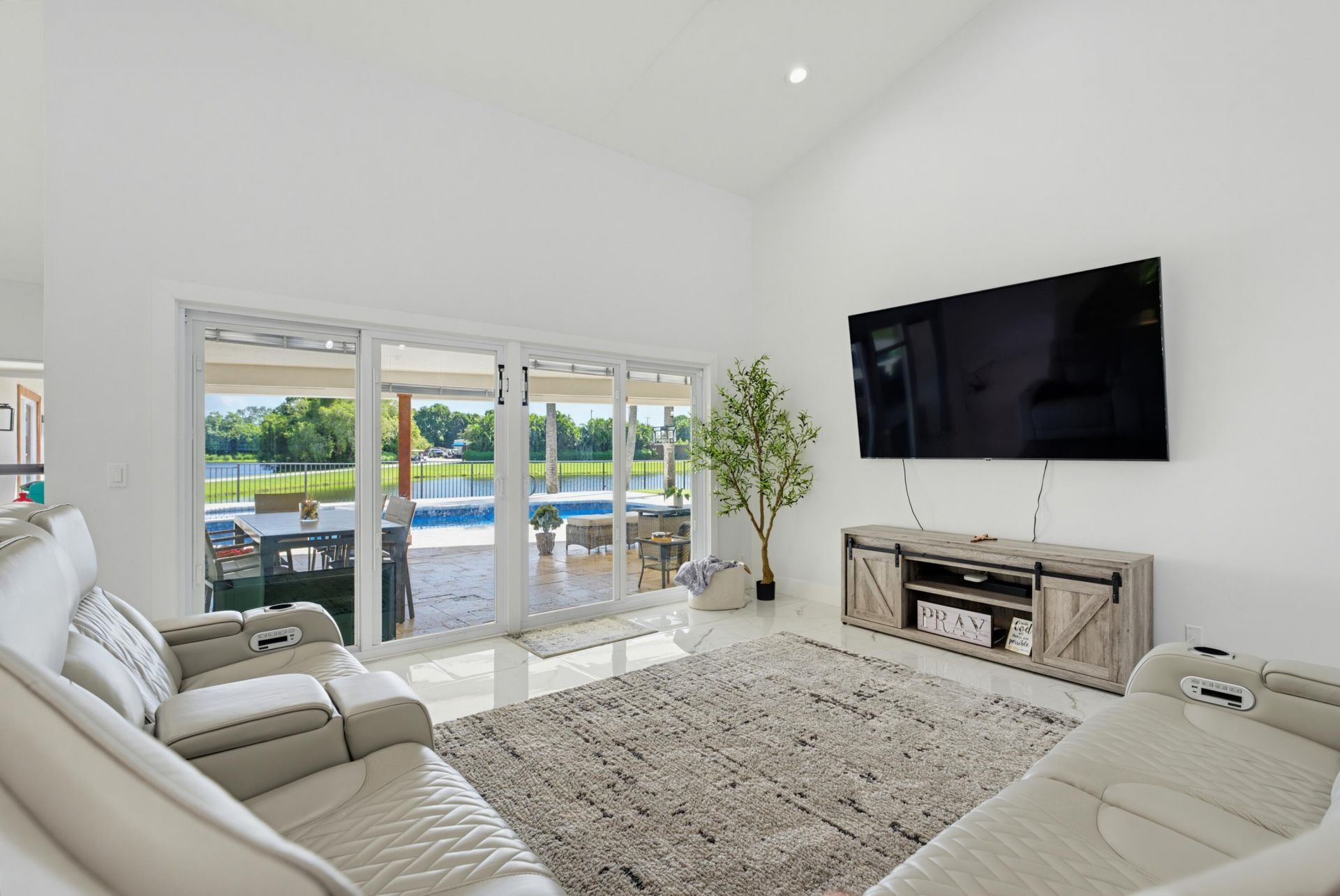 17950 Milburn Way, Boca Raton, FL 33498 Photo