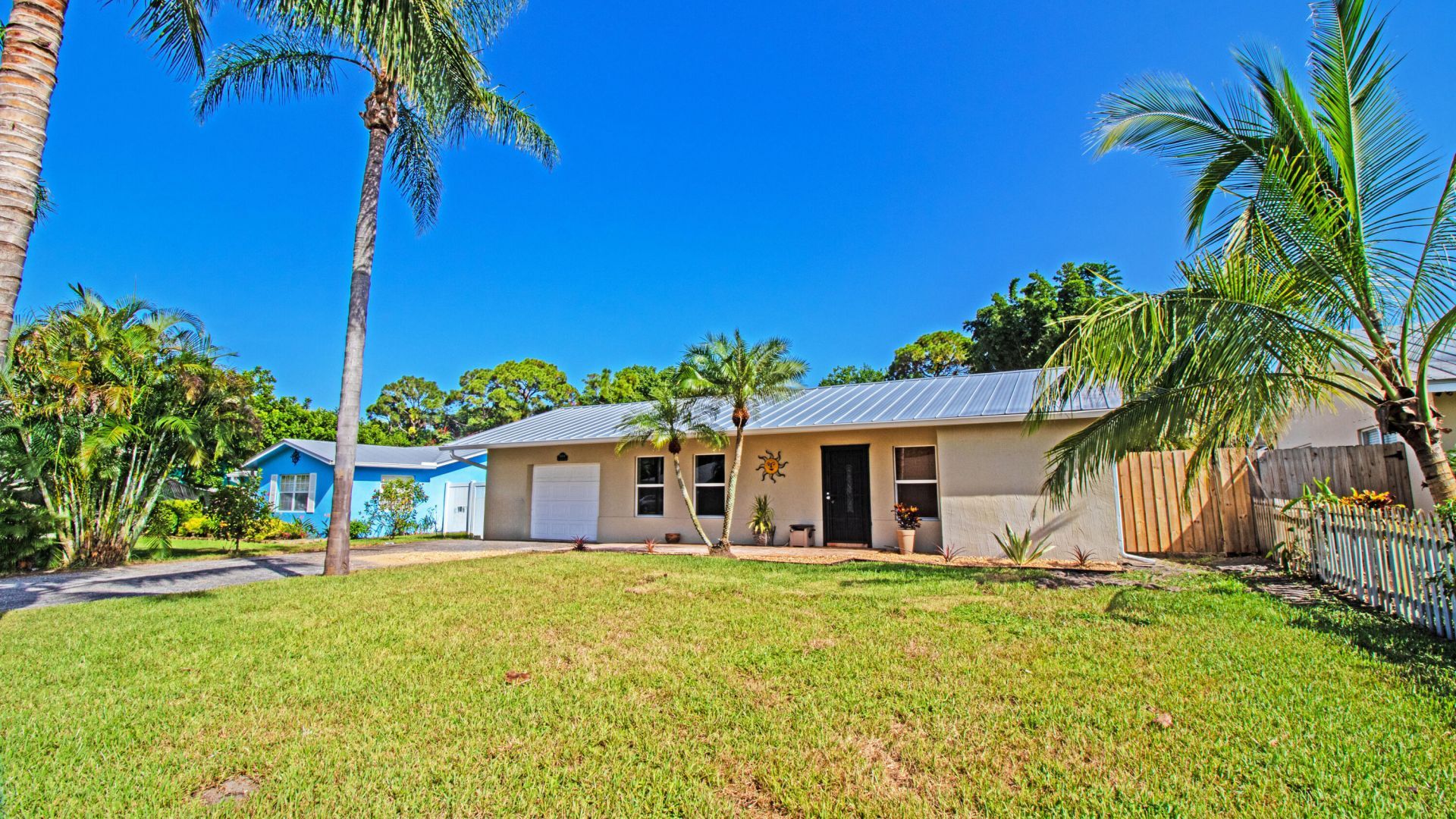 8804 SE Jardin Street, Hobe Sound, FL 33455 Photo