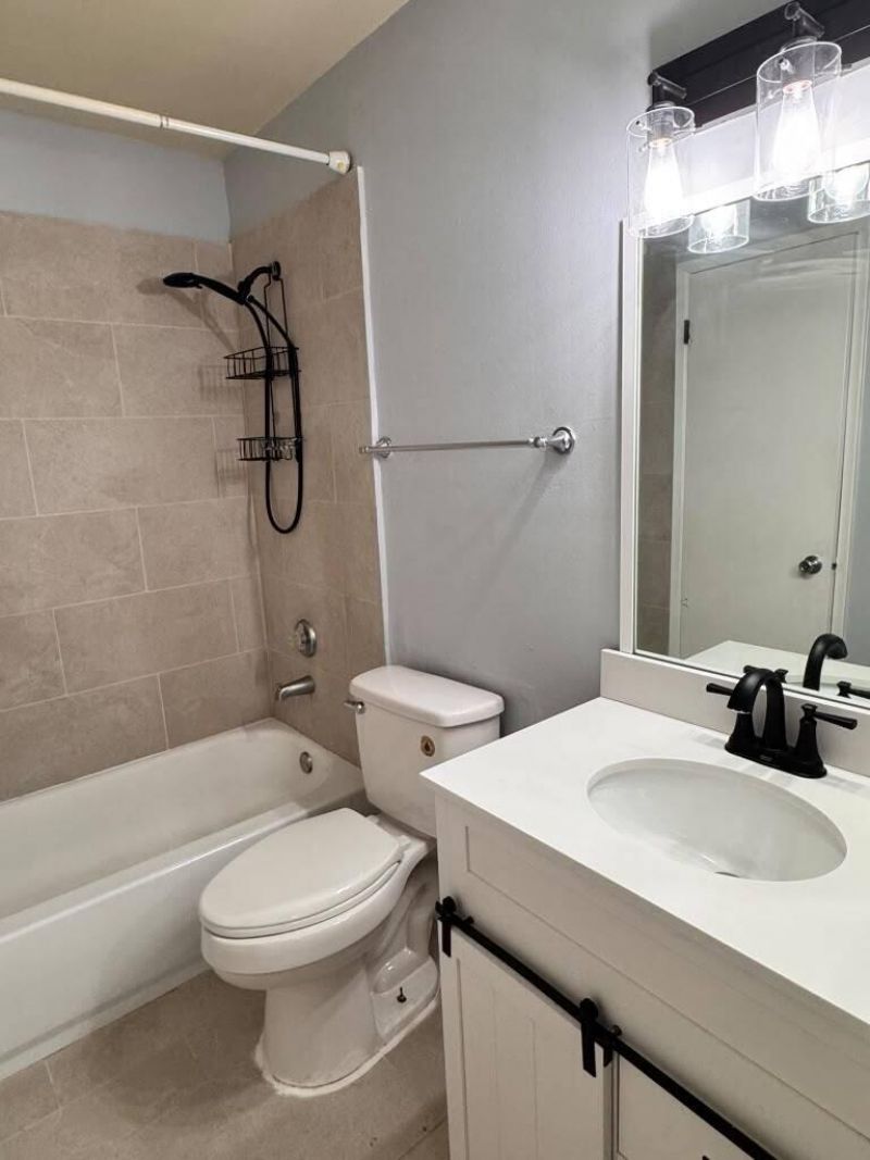 9887 Nob Hill Court, Sunrise, FL 33351 Photo