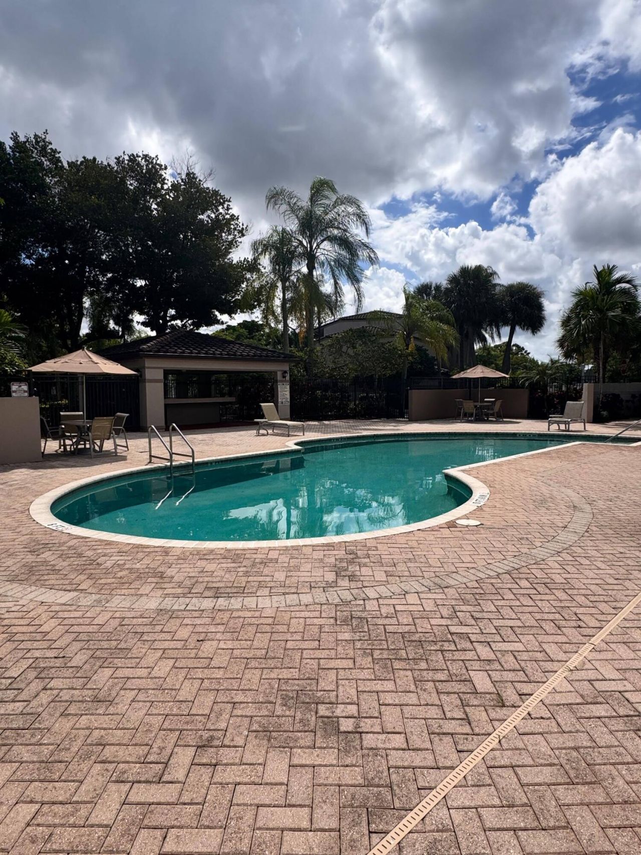 9887 Nob Hill Court, Sunrise, FL 33351 Photo