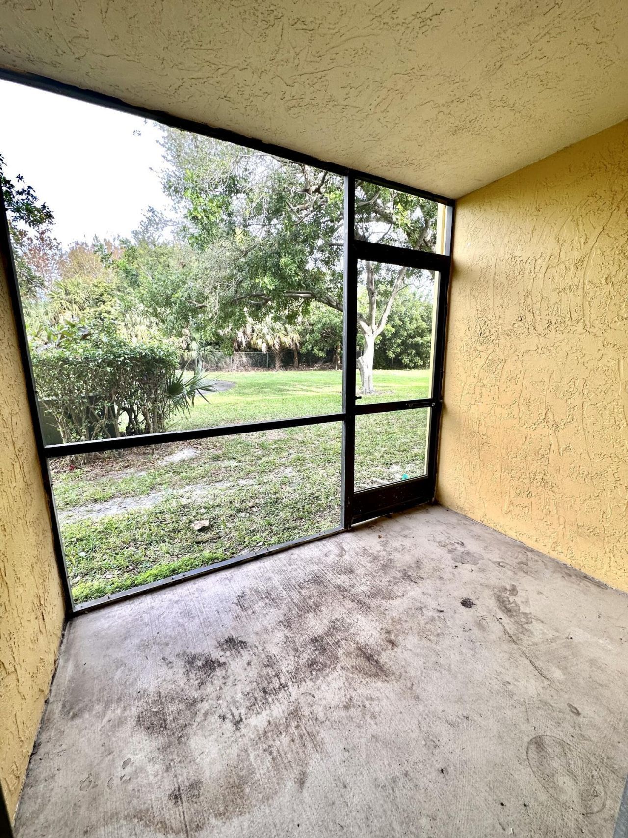 1405 Meadows Circle W, Boynton Beach, FL 33436 Photo