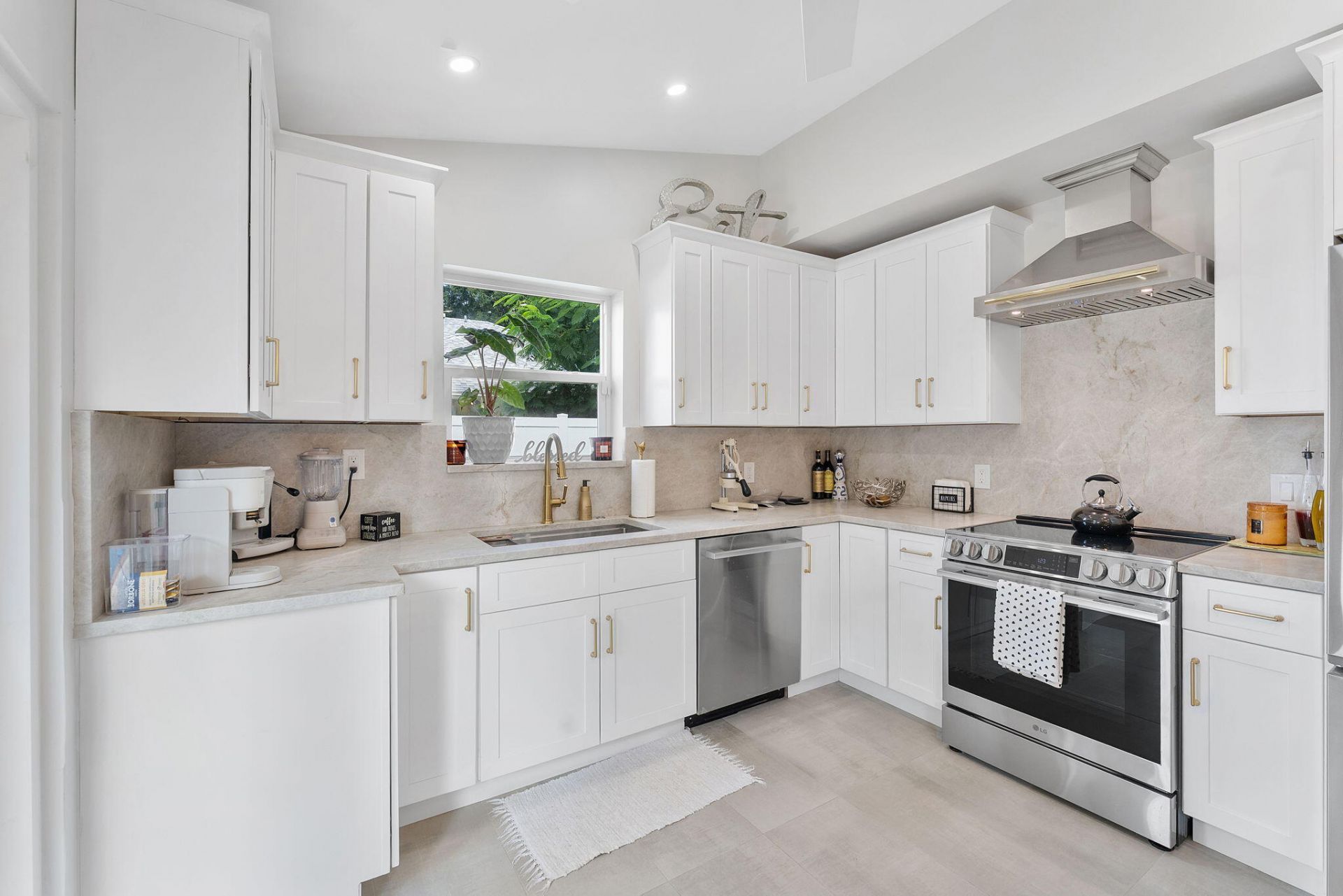 14529 Sunset Pine Drive, Delray Beach, FL 33445 Photo
