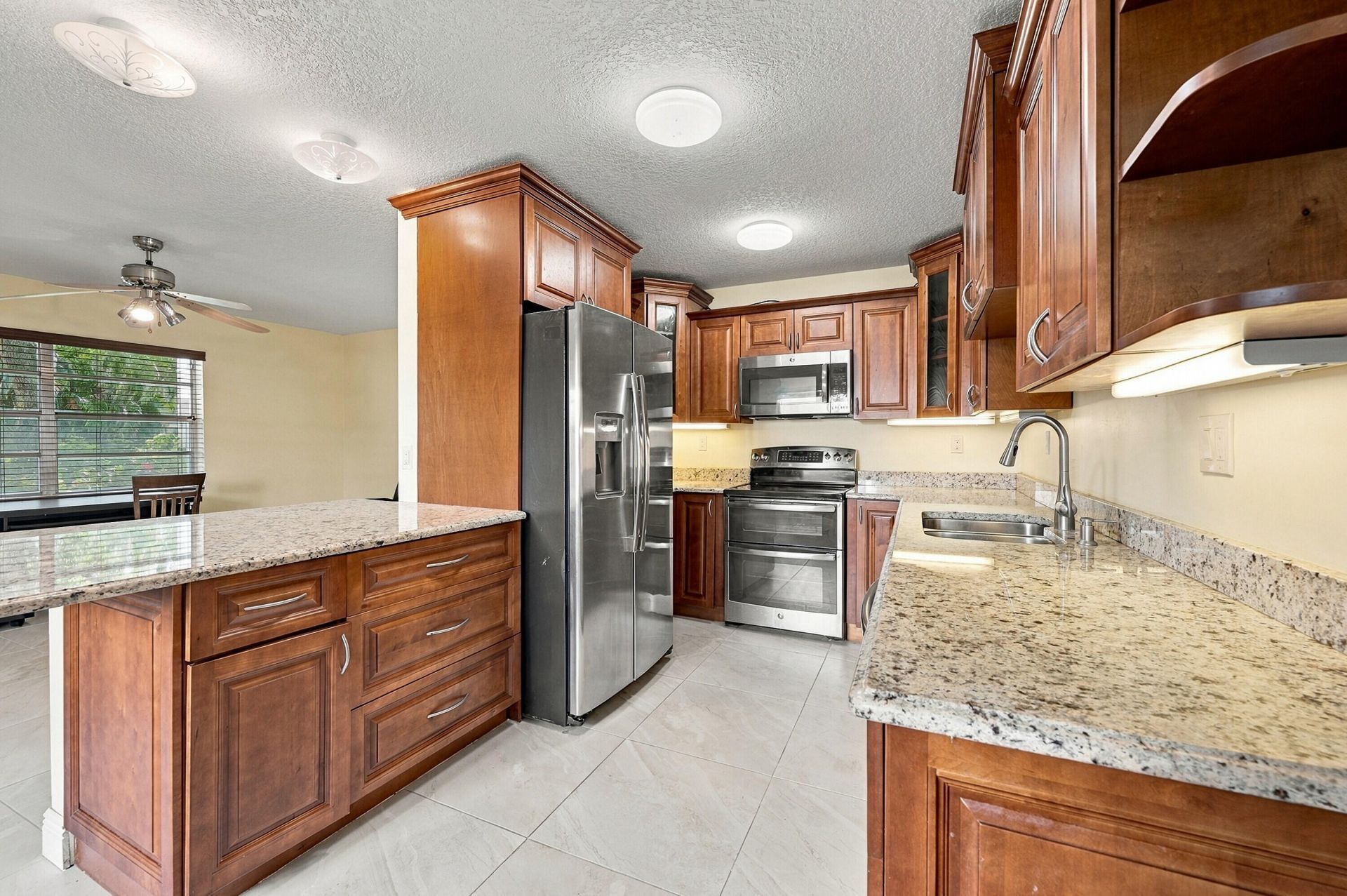 447 Burgundy J, Unit J, Delray Beach, FL 33484 Photo
